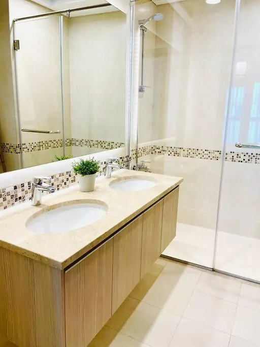 Luxurious 4 Bed Apartment On Yas Island, アブダビ